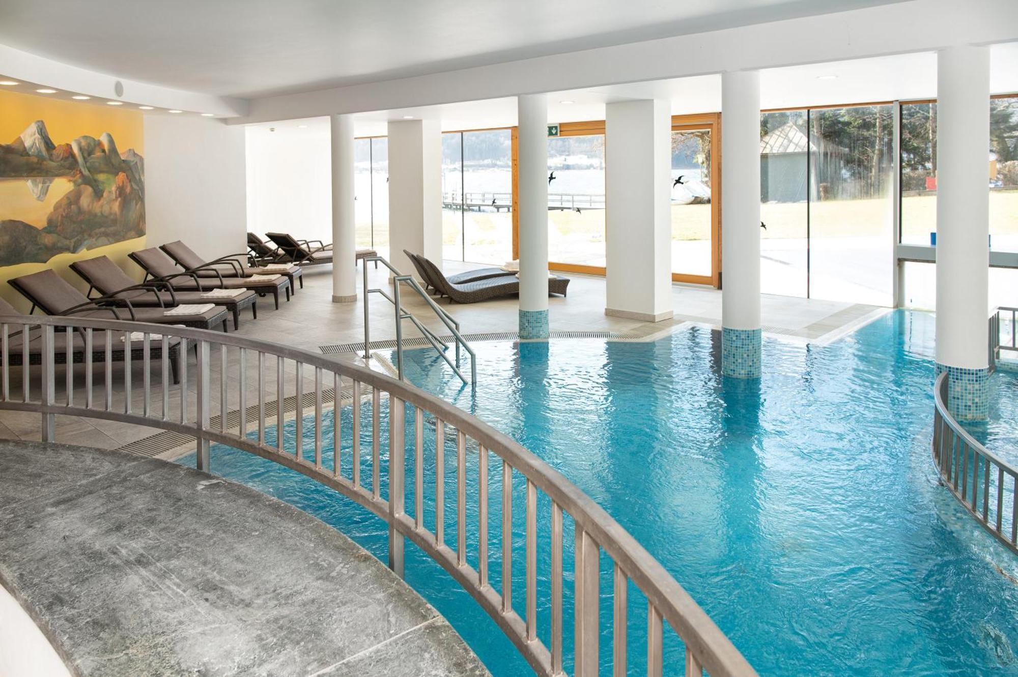Seehotel Urban Bodensdorf Εξωτερικό φωτογραφία