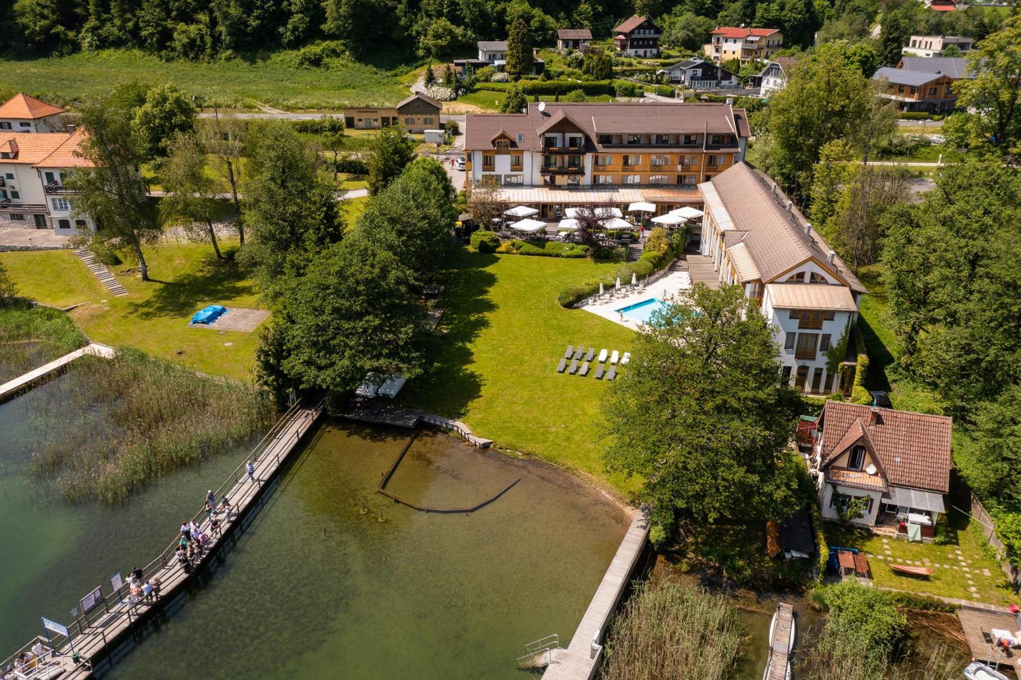 Seehotel Urban Bodensdorf Εξωτερικό φωτογραφία