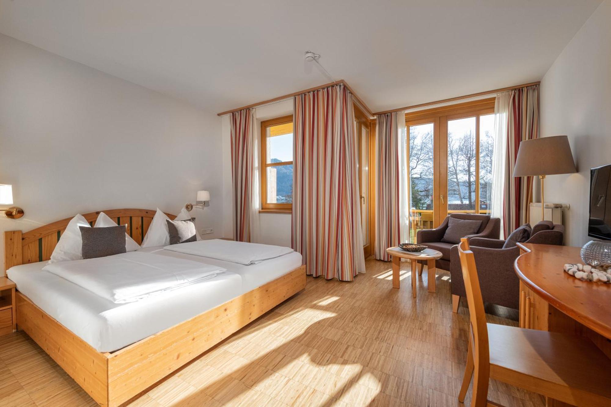 Seehotel Urban Bodensdorf Εξωτερικό φωτογραφία