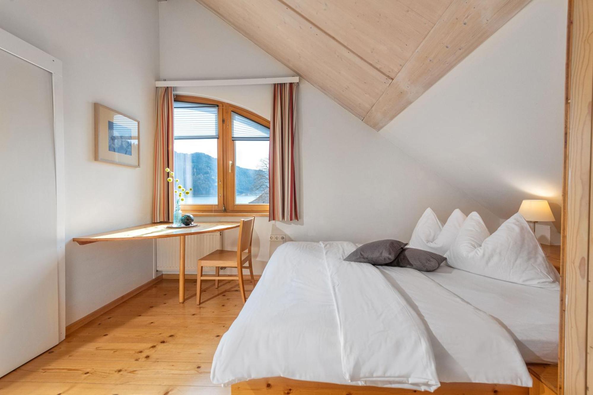 Seehotel Urban Bodensdorf Εξωτερικό φωτογραφία